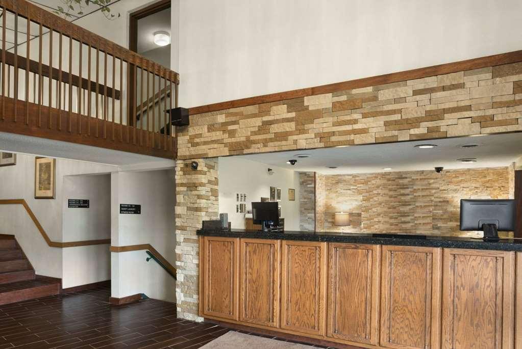 Ramadaby Wyndham Pittsburgh-new Stanton